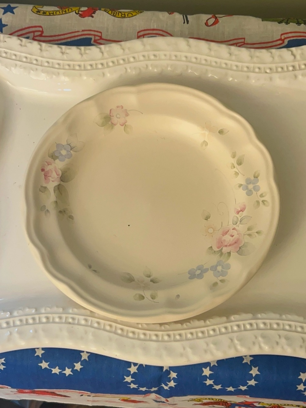 Vintage Pfaltzgraff Salad Dishes in "Tea Rose" pattern Set of 4